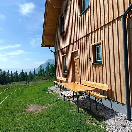 Brandnerhuette Tauplitzalm Дом отдыха *